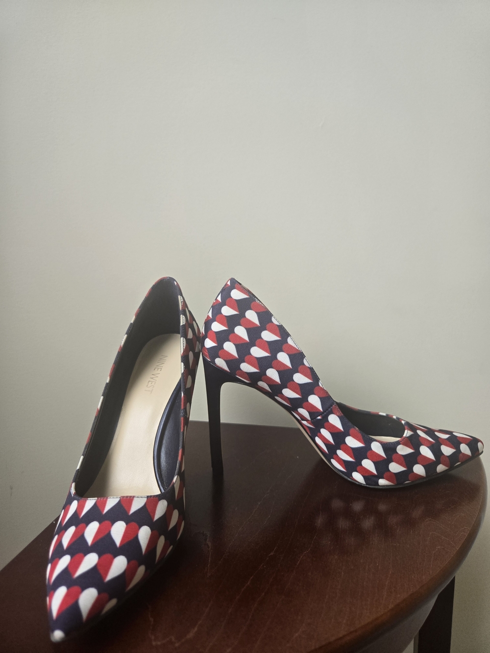 Nine West Navy, Red & White Heart-Print Pointed Toe Pumps